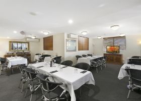 Restaurant - The Wellington Apartments Hotel Brisbane